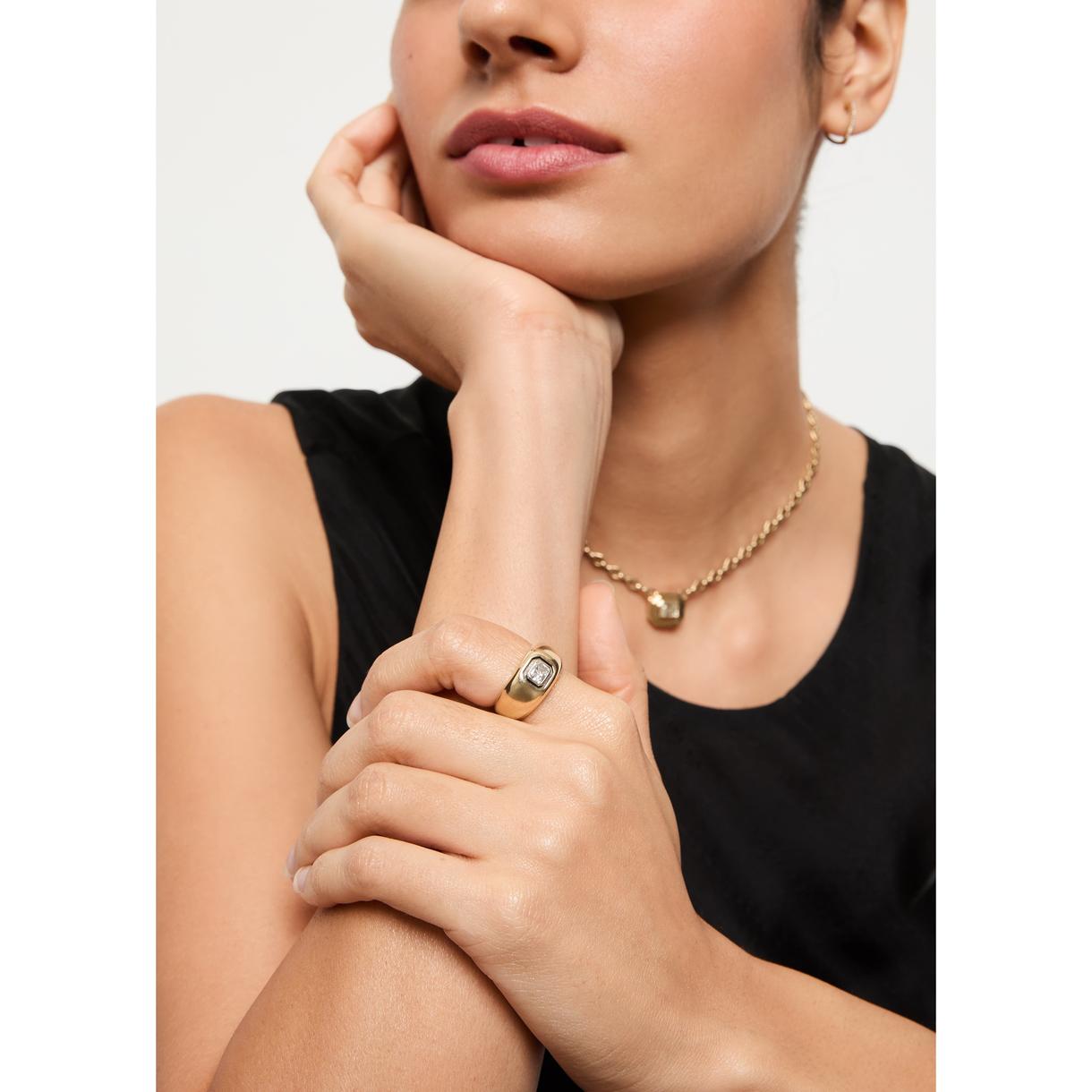 Radiant-Cut Diamond Band