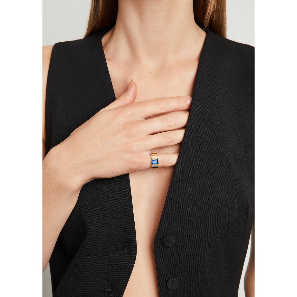 Axle Sapphire Ring